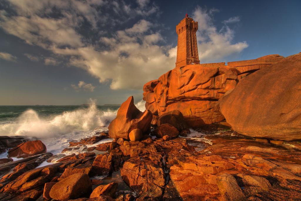 Hotel Des Rochers Perros-Guirec Oda fotoğraf